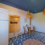 At The Heart Of - Piccolo House Hébergement de vacances *