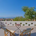 At The Heart Of - Piccolo House Hébergement de vacances *