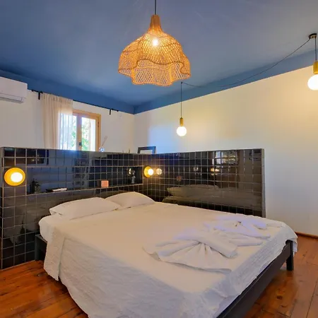 At The Heart Of - Piccolo House Tatil Evi
